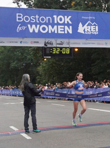 Annie Rodenfels of Roslindale was the race winner in a time of 32:08