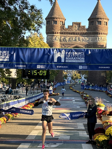 Jackson Gibbons of Northport, NY was the male winner of the 5k in a time of 15:08